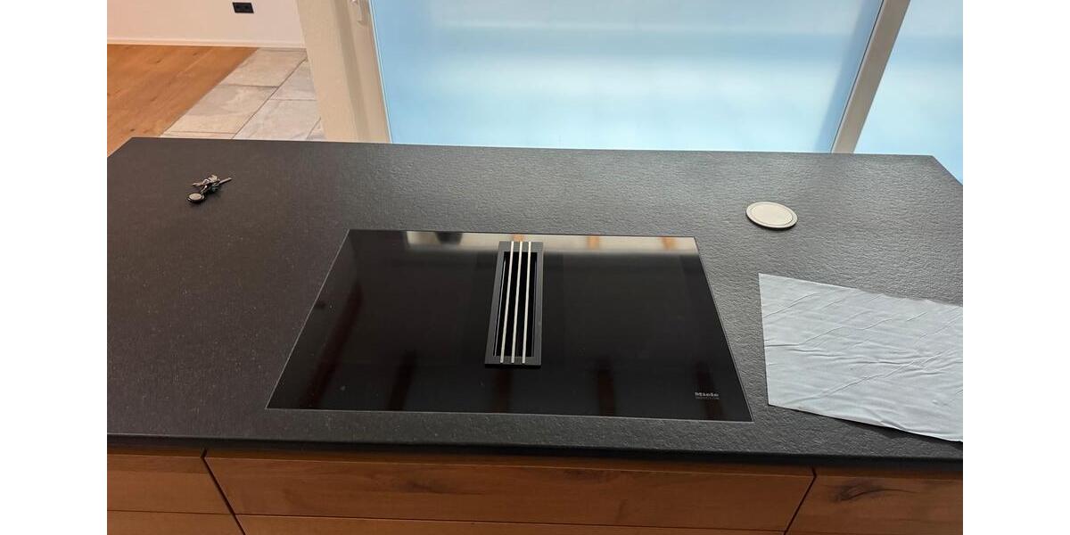 Etagenwohnung Kleines Wiesental - 4 Zimmer, 180 m&sup2;, 1.800&euro; | Angebot:25963190