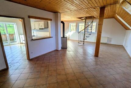 Wohnung Steinebach/Sieg Sieg - 4 Zimmer, 125 m&sup2;, 650&euro; | Angebot:25440245