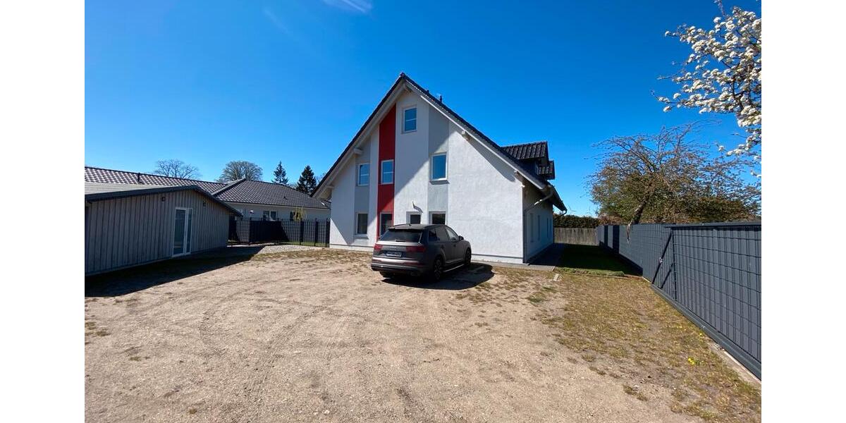 Etagenwohnung Plau am See - 4 Zimmer, 92 m&sup2;, 1.104&euro; | Angebot:24748474