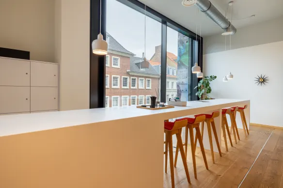 Top moderne Büroplätze und Büroräume in der Altstadt - All-in-Miete