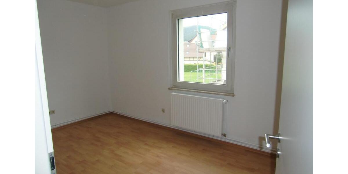 Etagenwohnung Duderstadt - 3 Zimmer, 62 m&sup2;, 420&euro; | Angebot:25879943