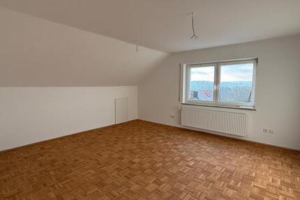 Neu sanierte 4-Zimmer-Wohnung in Hahnbach zu vermieten 4 zimmer