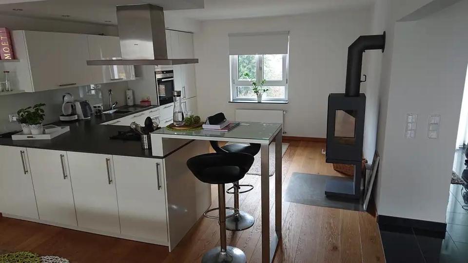 Luxuriöses Reihenhaus für Zwei 3.5 zimmer