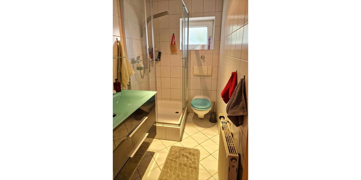 Dachgeschoßwohnung Bochum Höntrop - 3 Zimmer, 86 m&sup2;, 775&euro; | Angebot:25052508