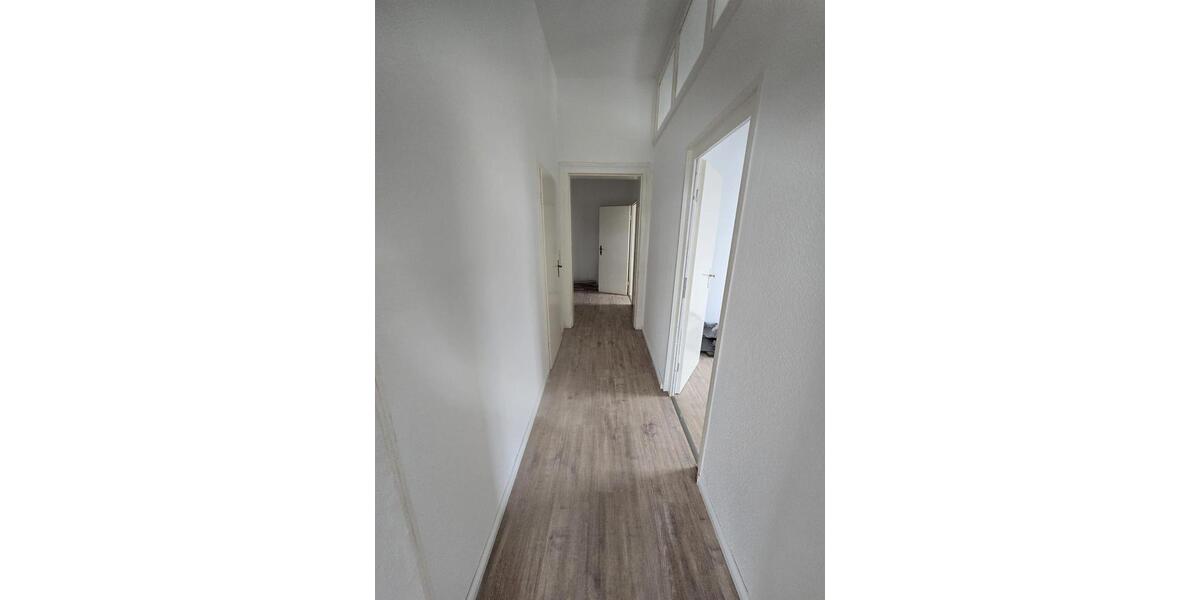 Etagenwohnung Quedlinburg - 3 Zimmer, 65 m&sup2;, 435&euro; | Angebot:26544729