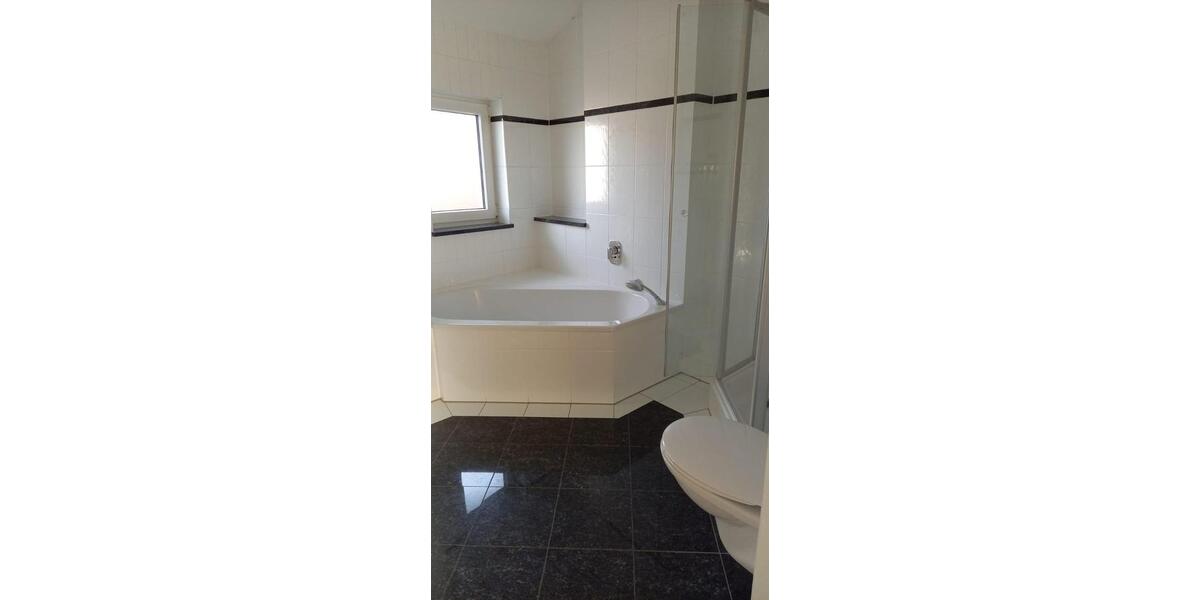 Doppelhaushälfte München Ramersdorf-Perlach - 6 Zimmer, 174 m&sup2;, 3.700&euro; | Angebot:26349990