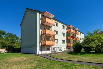 Zentral gelegene Altbauwohnung im Grünen - Wohnung Suhl | Angebot:27280523