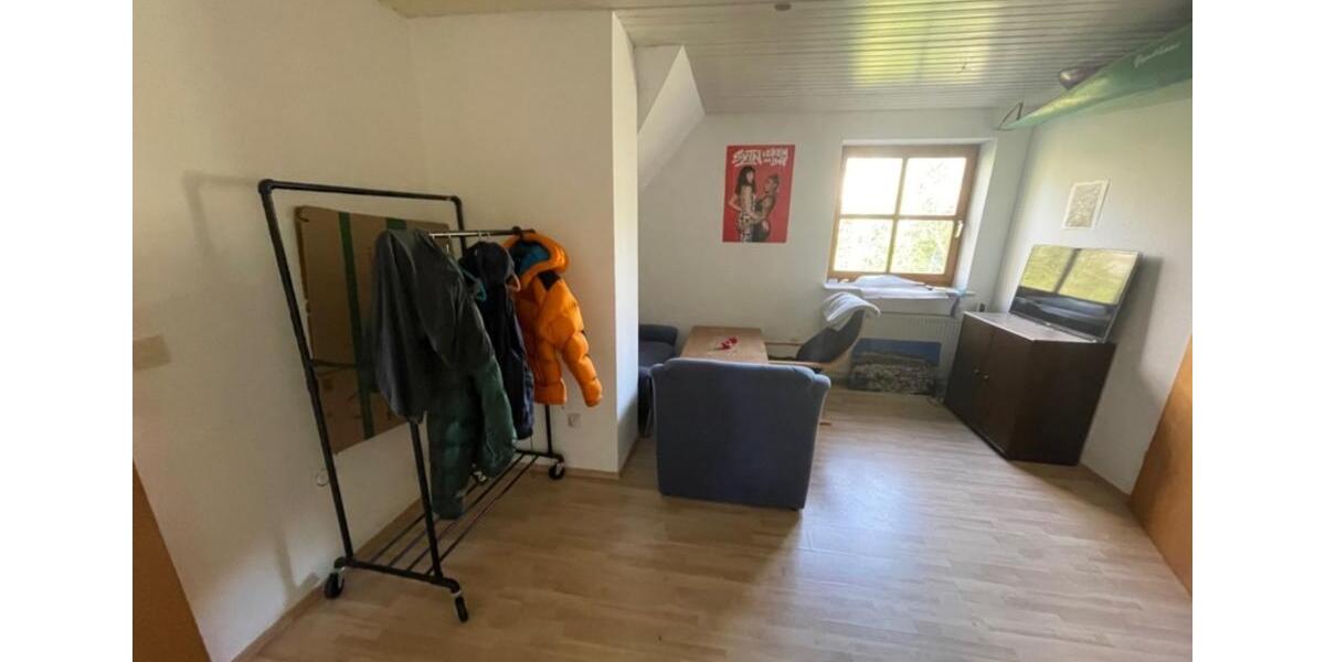 Wohnen auf Zeit Bayreuth Meyernberg - 1 Zimmer, 32 m&sup2;, 390&euro; | Angebot:26618088