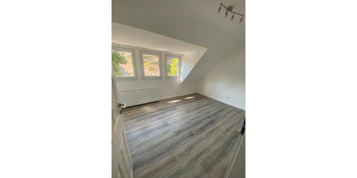 Dachgeschoßwohnung Hamm Berge - 2 Zimmer, 45 m&sup2;, 1.105&euro; | Angebot:25967596