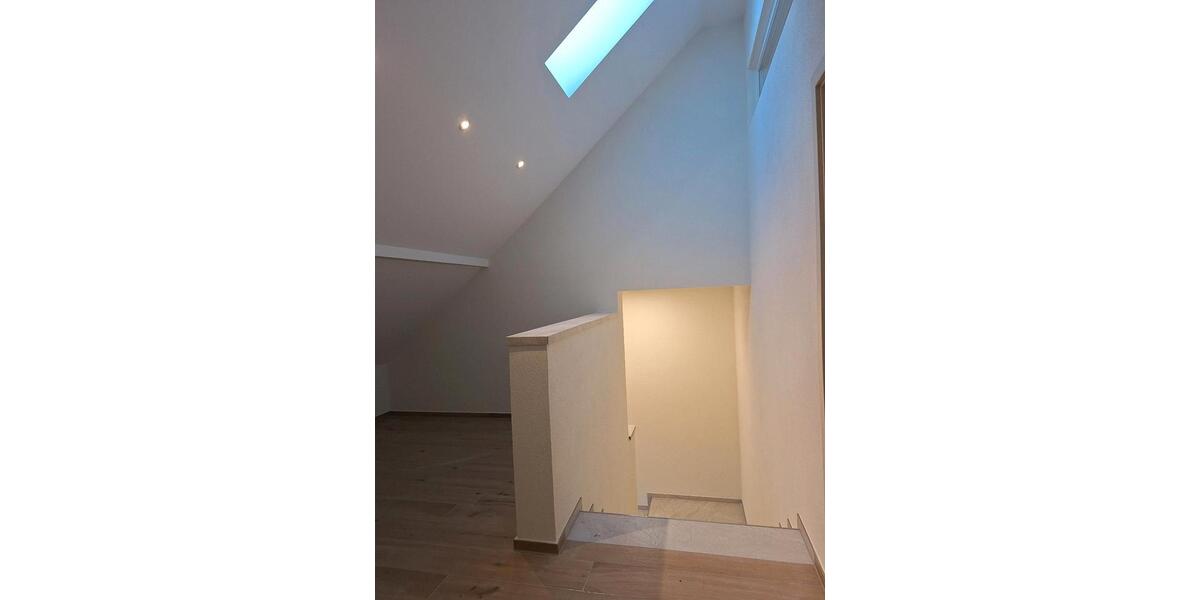 Dachgeschoßwohnung Rittersdorf - 2 Zimmer, 86 m&sup2;, 790&euro; | Angebot:26613414