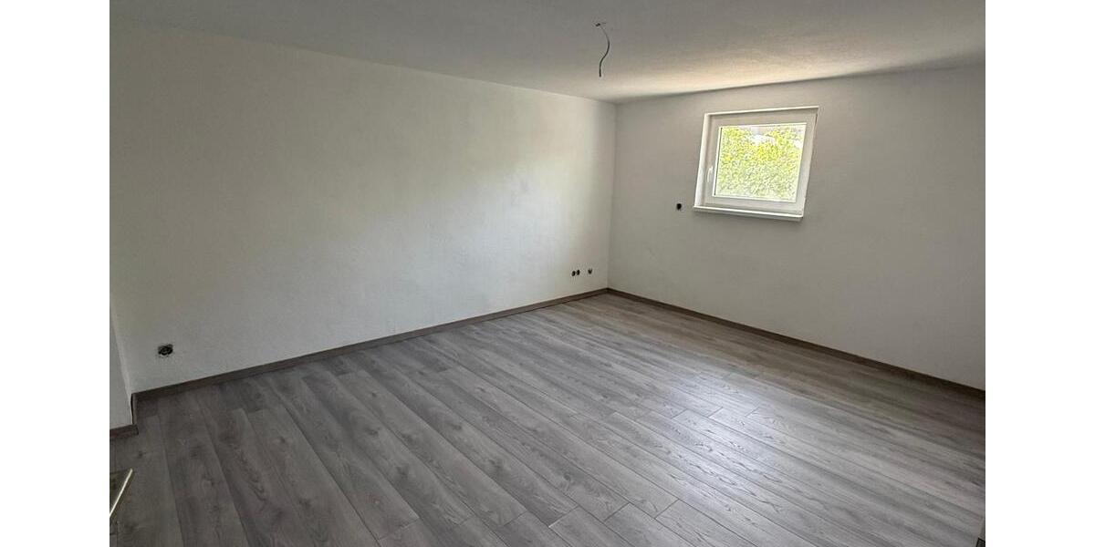 Etagenwohnung Laubach - 2 Zimmer, 64 m&sup2;, 650&euro; | Angebot:26701296