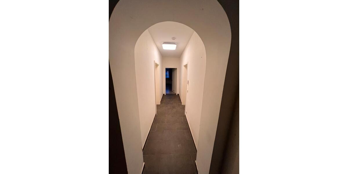 Etagenwohnung Schmalkalden - 4 Zimmer, 105 m&sup2;, 800&euro; | Angebot:25893920
