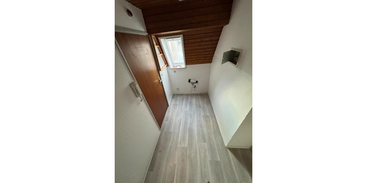 Dachgeschoßwohnung Schongau - 2 Zimmer, 40 m&sup2;, 450&euro; | Angebot:26706078