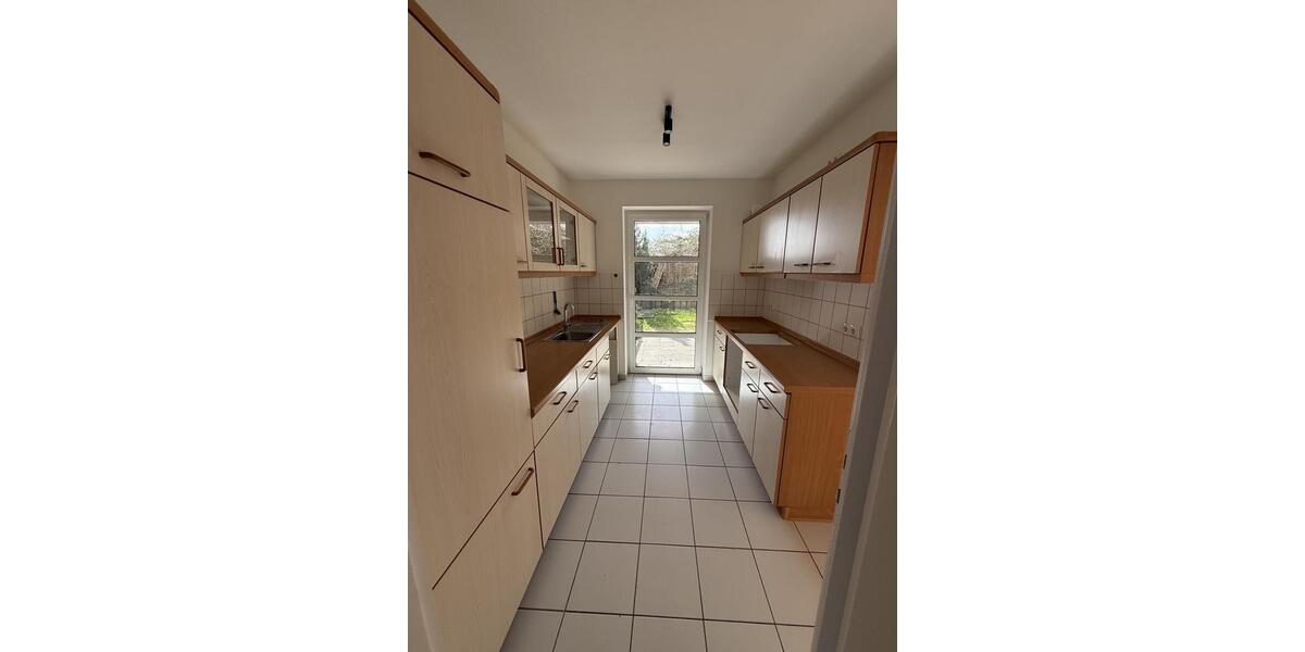 Erdgeschoßwohnung Lauenburg/Elbe Elbe - 3 Zimmer, 94 m&sup2;, 1.400&euro; | Angebot:25917936