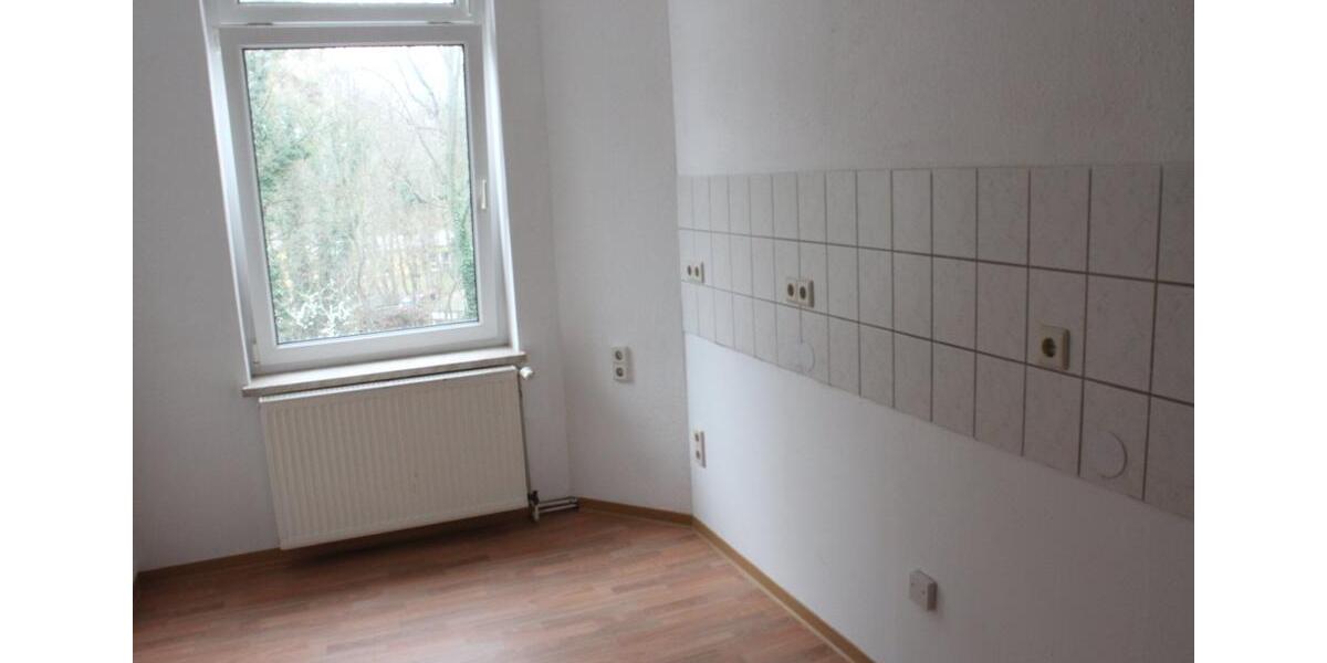 Etagenwohnung Köthen (Anhalt) - 3 Zimmer, 85 m&sup2;, 425&euro; | Angebot:23793125