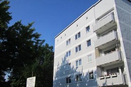 Wohn(t)raum: lichtdurchflutete 3-Zimmer-Wohnung mit Balkon zimmer