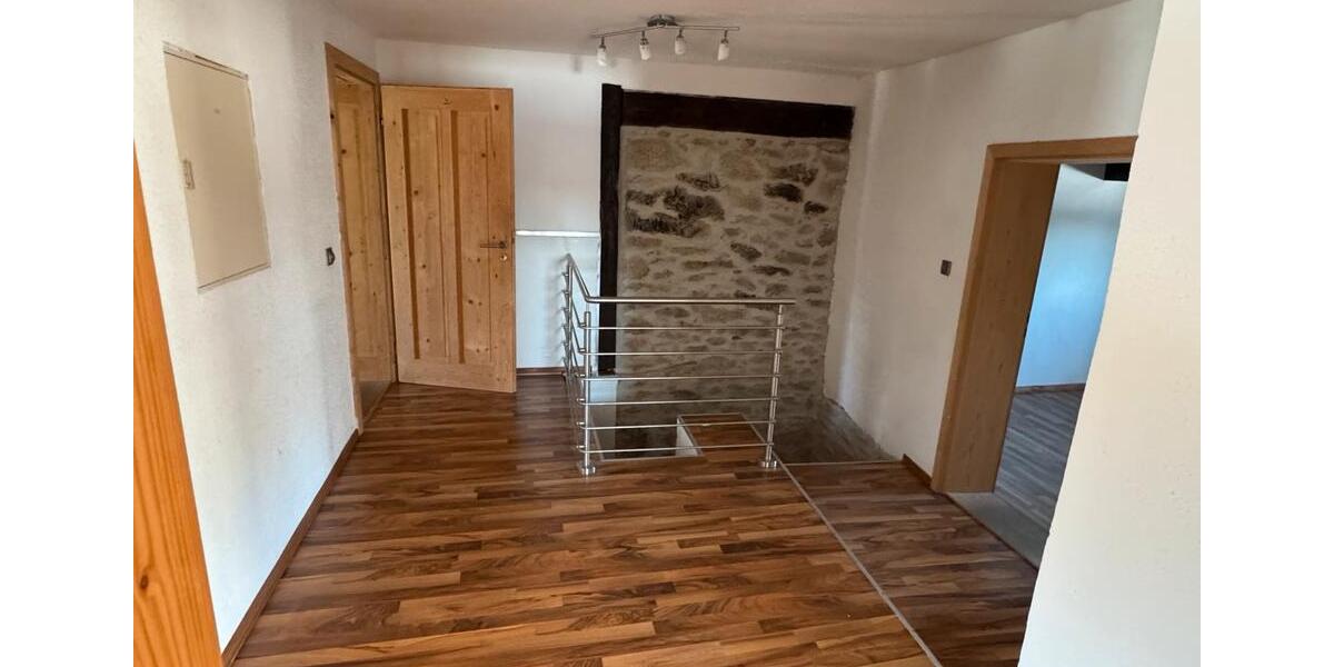 Einfamilienhaus Haidmühle - 8 Zimmer, 325 m&sup2;, 1.200&euro; | Angebot:24643426