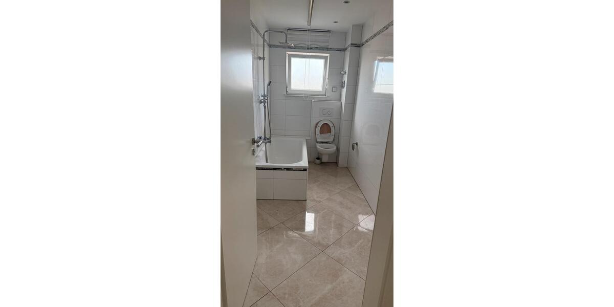 Etagenwohnung Pohlheim - 3 Zimmer, 85 m&sup2;, 1.000&euro; | Angebot:26552778