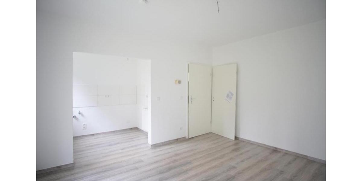 Deine neue Traumwohnung + Wir renovieren... Möbel rein FERTIG! 3 zimmer