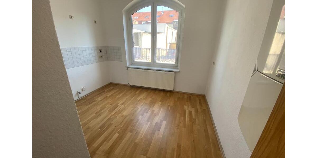 Etagenwohnung Weißwasser (Oberlausitz) - 1 Zimmer, 38 m&sup2;, 240&euro; | Angebot:24768005