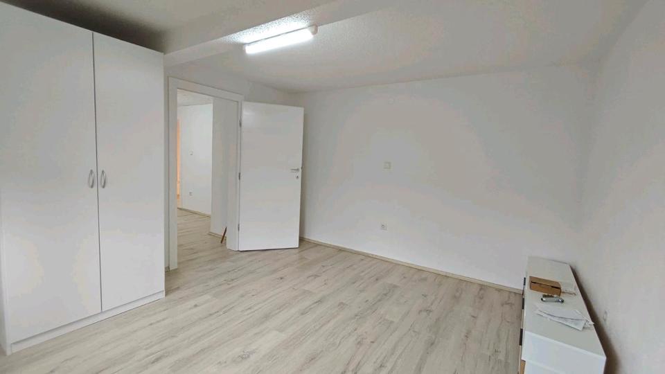 Einfamilienhaus Albstadt Gemarkung Onstmettingen - 2 Zimmer, 130 m&sup2;, 1.100&euro; | Angebot:26592163