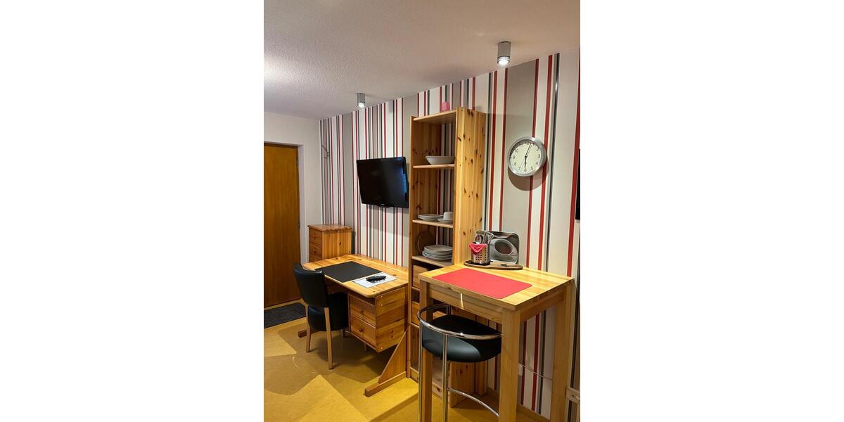 Etagenwohnung Friedrichshafen Ailingen - 1 Zimmer, 16 m&sup2;, 340&euro; | Angebot:26694125