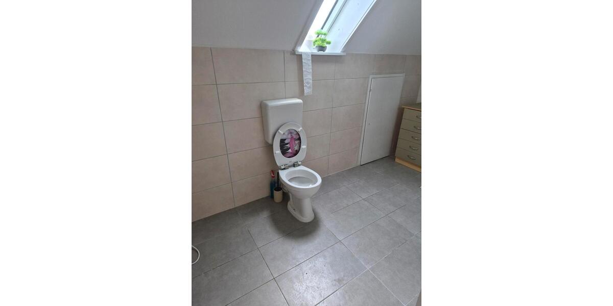 Dachgeschoßwohnung Weikersheim - 4.5 Zimmer, 82 m&sup2;, 850&euro; | Angebot:26354812