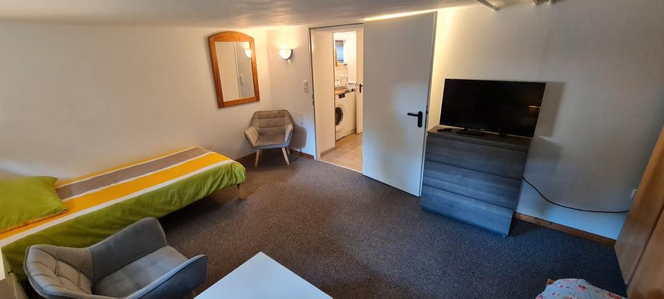 Wohnen auf Zeit Potsdam Babelsberg - 4 Zimmer, 100 m&sup2;, 1.000&euro; | Angebot:24558123
