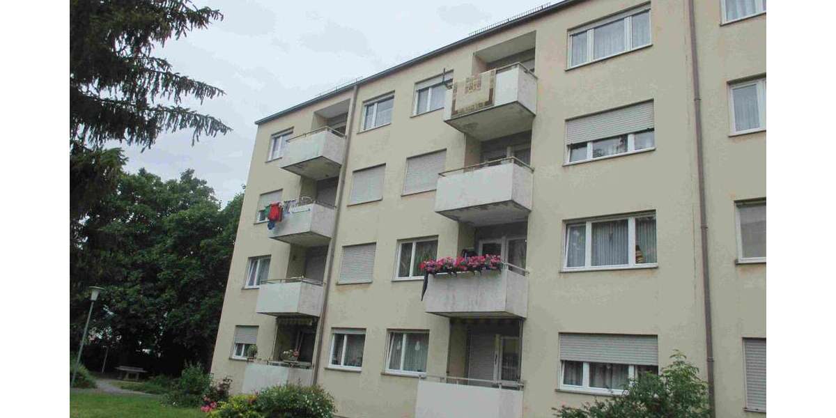 Etagenwohnung Kitzingen Siedlung - 3 Zimmer, 70 m&sup2;, 653&euro; | Angebot:25246390