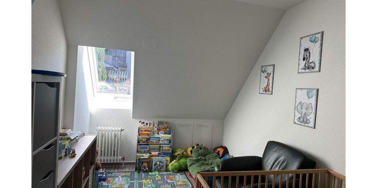 Etagenwohnung Vogtsburg im Kaiserstuhl Oberrotweil - 5 Zimmer, 157 m&sup2;, 1.340&euro; | Angebot:26470874