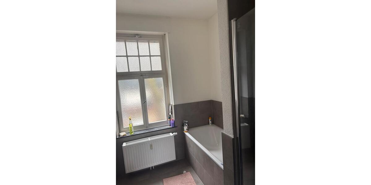 Etagenwohnung Mönchengladbach Nord - 5 Zimmer, 145 m&sup2;, 1.800&euro; | Angebot:26110144