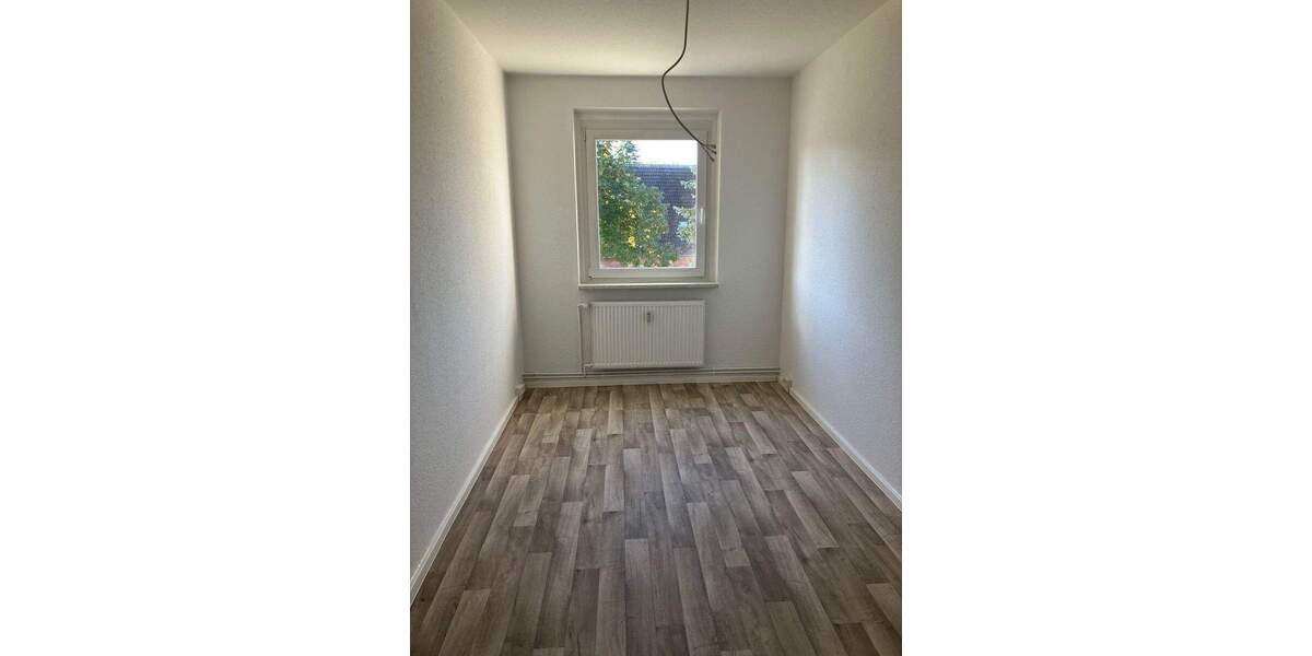 Etagenwohnung Tützpatz - 4 Zimmer, 81 m&sup2;, 500&euro; | Angebot:24530318