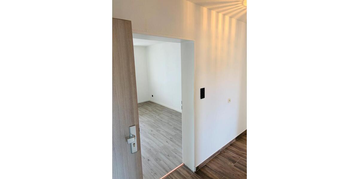 Erdgeschoßwohnung Arnstein - 2 Zimmer, 75 m&sup2;, 699&euro; | Angebot:26336681