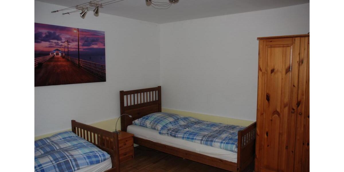 Wohnen auf Zeit Solingen Aufderhöhe - 2 Zimmer, 70 m&sup2;, 60&euro; | Angebot:24347181