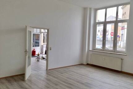Gewerbeobjekt Plauen Stadtmitte - 3 Zimmer, 80 m&sup2;, 400&euro; | Angebot:25178185
