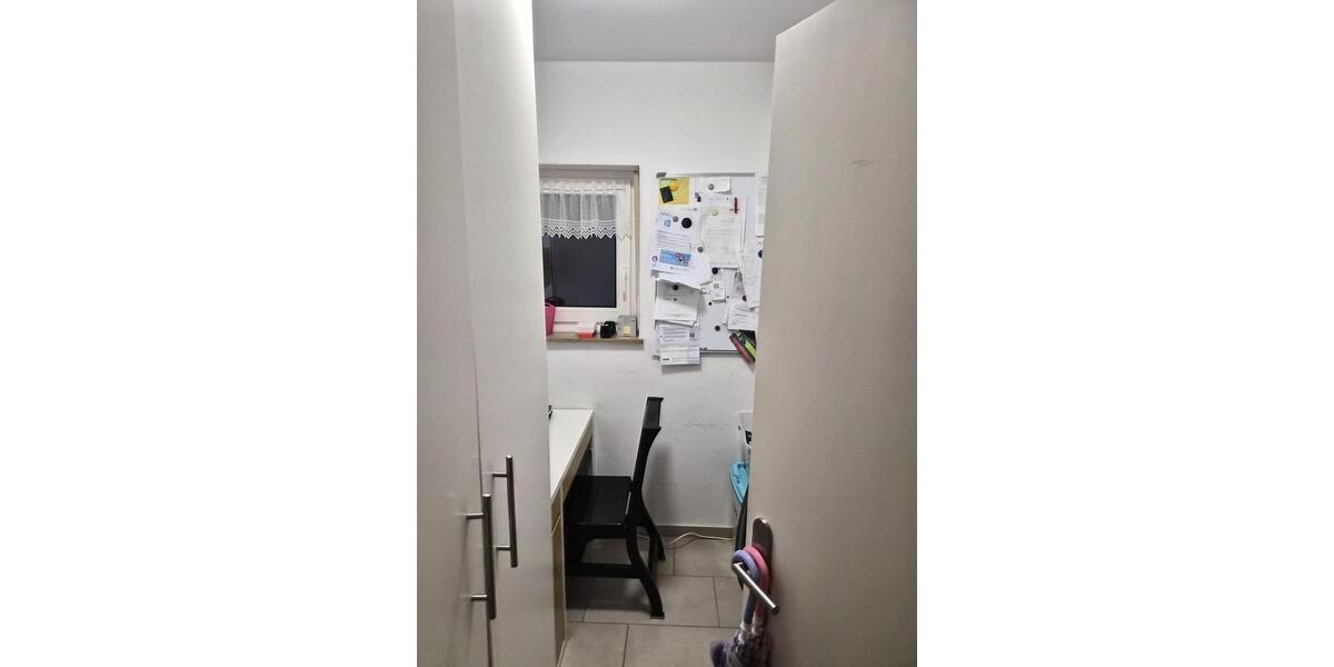 Erdgeschoßwohnung München Feldmoching-Hasenbergl - 5 Zimmer, 80 m&sup2;, 1.700&euro; | Angebot:25830810