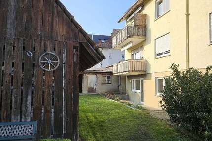 Wohnung Allensbach - 2 Zimmer, 70 m&sup2;, 860&euro; | Angebot:25250611