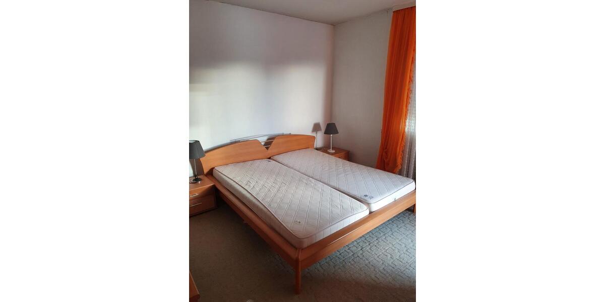 Etagenwohnung Hahnbach - 5 Zimmer, 106 m&sup2;, 750&euro; | Angebot:24611889