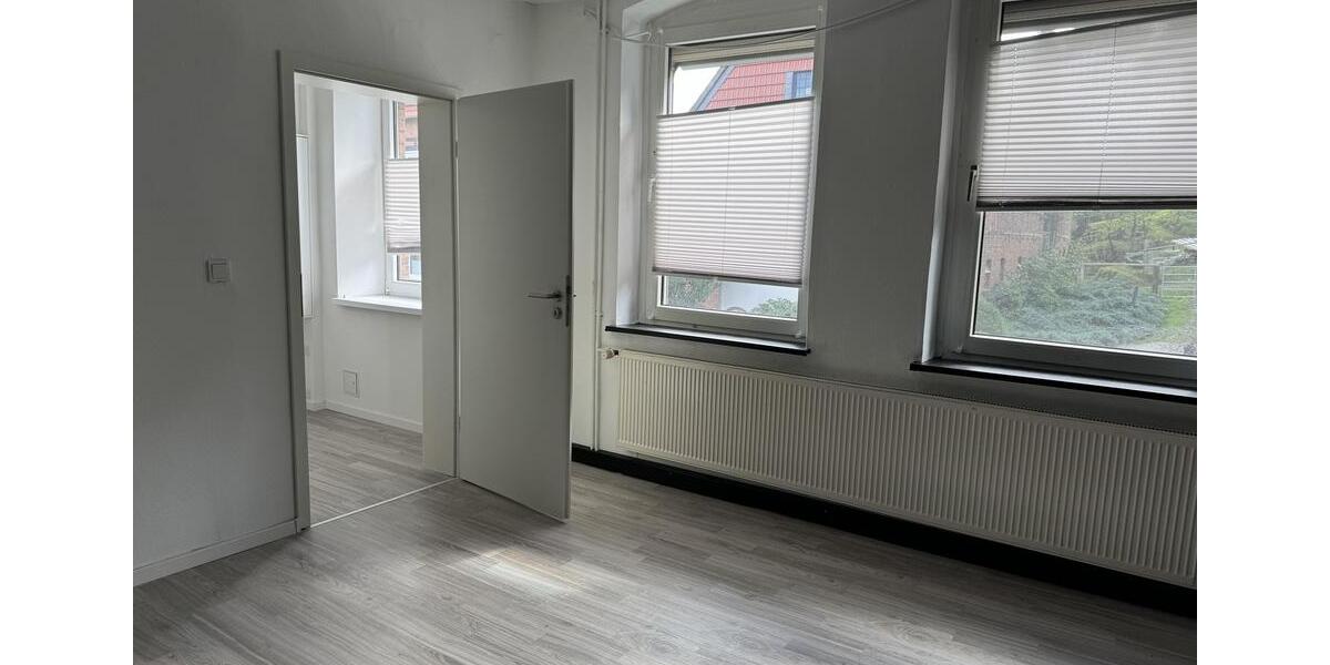 Etagenwohnung Uslar - 4 Zimmer, 110 m&sup2;, 680&euro; | Angebot:26518453