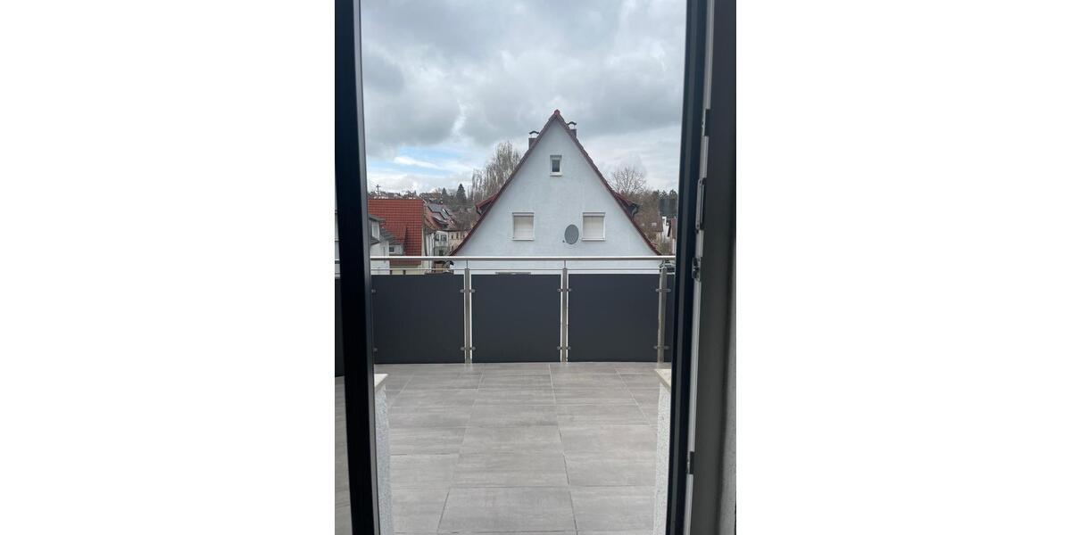 Dachgeschoßwohnung Aalen - 3 Zimmer, 78 m&sup2;, 800&euro; | Angebot:25856662