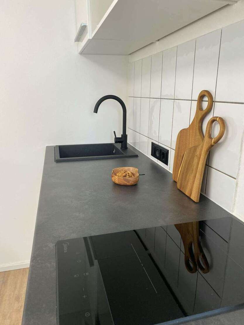 Wohnen auf Zeit in Augsburg 1.380 € 1 zimmer