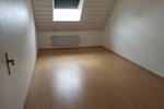 Dachgeschoßwohnung Bächingen an der Brenz - 4 Zimmer, 85 m&sup2;, 670&euro; | Angebot:24829058