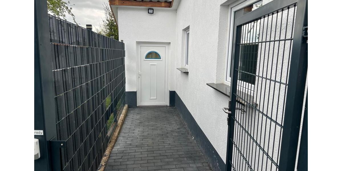 Einfamilienhaus Hohenroda - 3 Zimmer, 81 m&sup2;, 800&euro; | Angebot:26276271