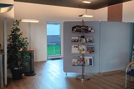 Modernes Büro zur Mitnutzung in Husum – Bürogemeinschaft zimmer