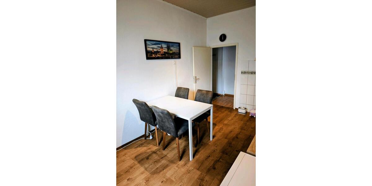 Erdgeschoßwohnung Siegen - 3 Zimmer, 63 m&sup2;, 630&euro; | Angebot:25967564