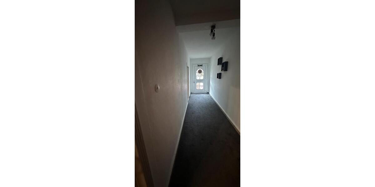 Einfamilienhaus Calden - 4 Zimmer, 120 m&sup2;, 700&euro; | Angebot:26112976