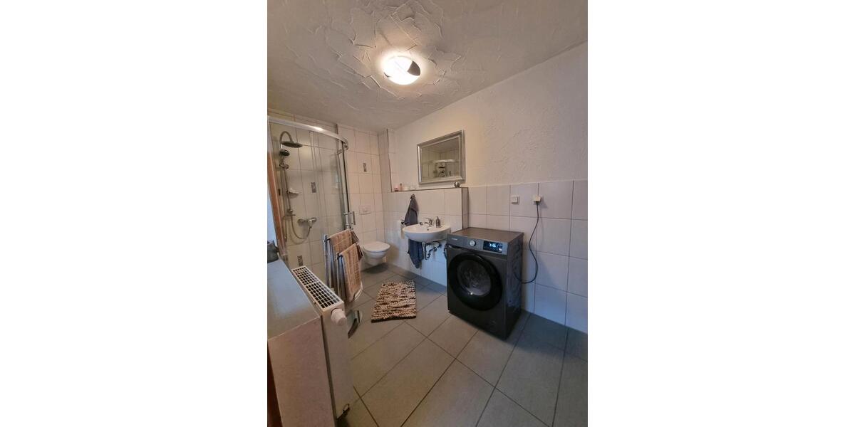 Etagenwohnung Zella-Mehlis Mehlis - 1 Zimmer, 33 m&sup2;, 550&euro; | Angebot:25993604