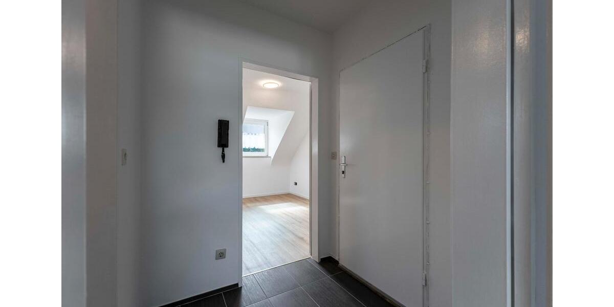 Dachgeschoßwohnung Mertesdorf - 2 Zimmer, 32 m&sup2;, 420&euro; | Angebot:26676355
