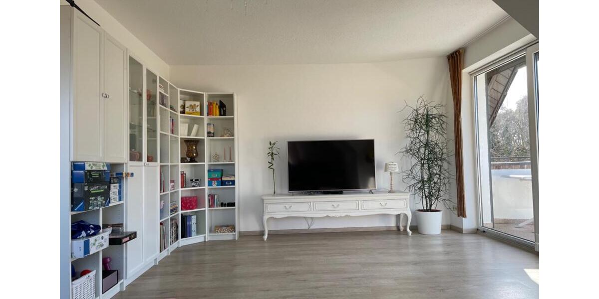 Etagenwohnung Eisenhüttenstadt - 2 Zimmer, 76 m&sup2;, 452&euro; | Angebot:25237241