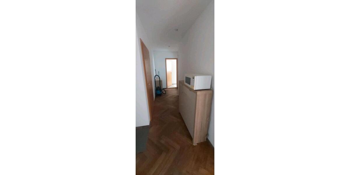 Wohnen auf Zeit Baudenbach - 2 Zimmer, 60 m&sup2;, 20&euro; | Angebot:25969741